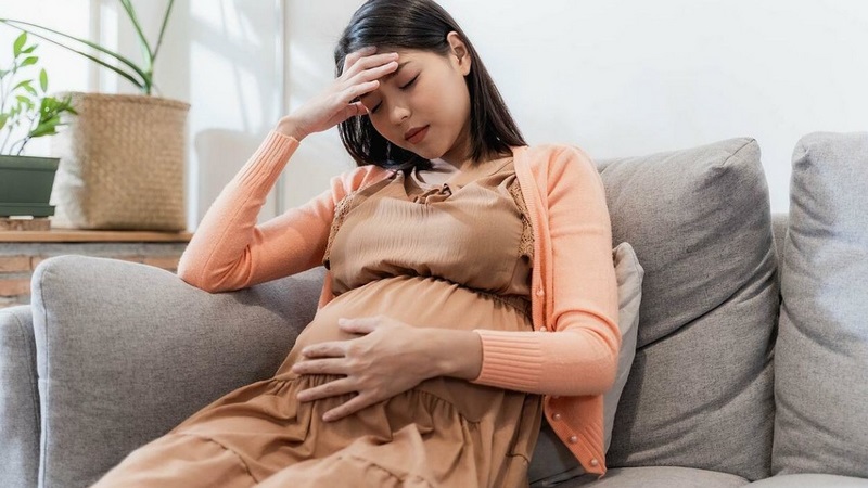 Són tiểu khi mang thai tháng cuối gia tăng sự mệt mỏi cho mẹ bầu